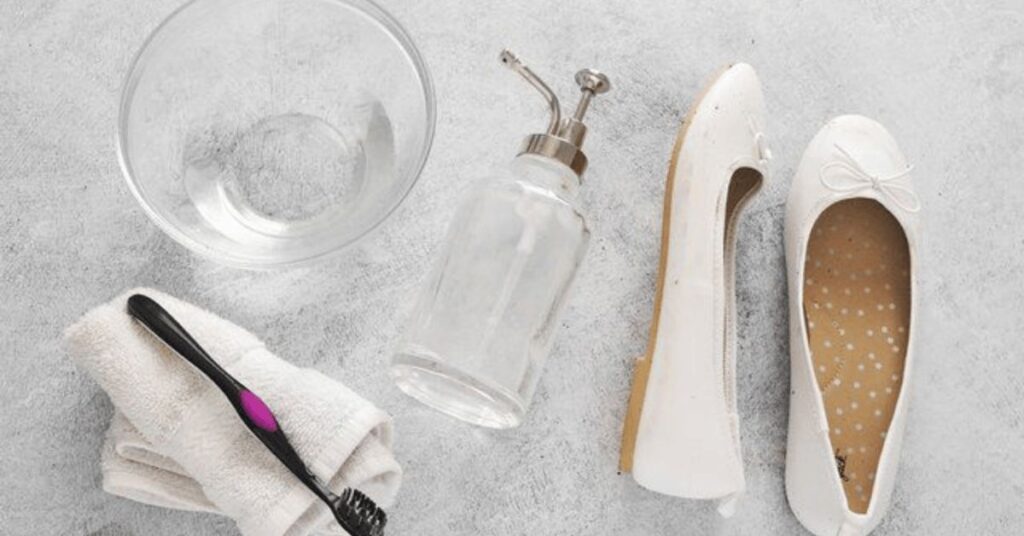 How to Clean White Shoes With White Vinegar